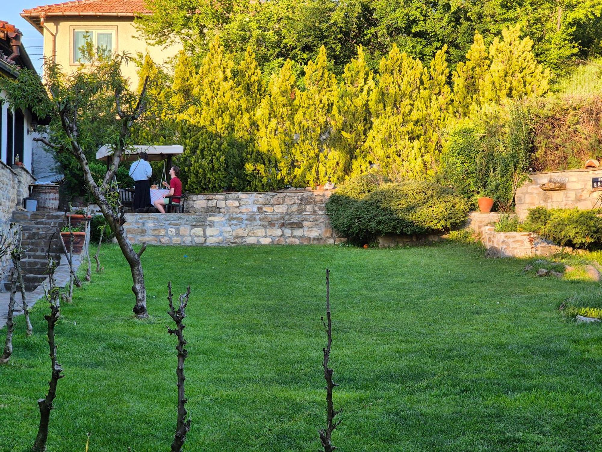 Chamurkov Guest House Veliko Tarnovo Eksteriør billede